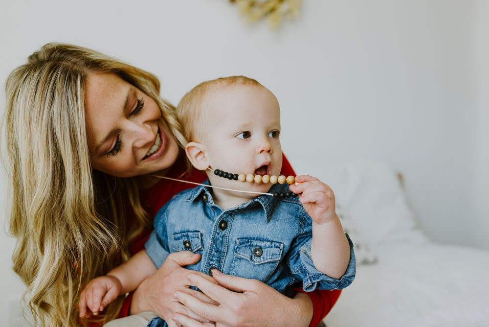 The Knox Teething Necklace