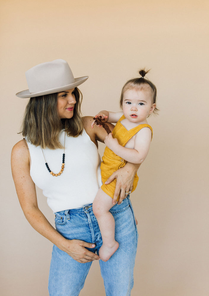The Knox Teething Necklace