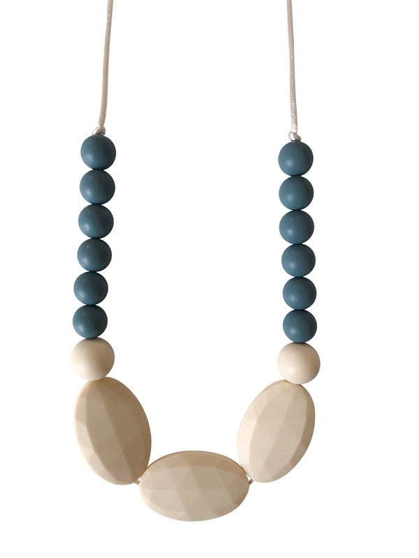
            
                Load image into Gallery viewer, The Hudson - Gray Teething Necklace
            
        